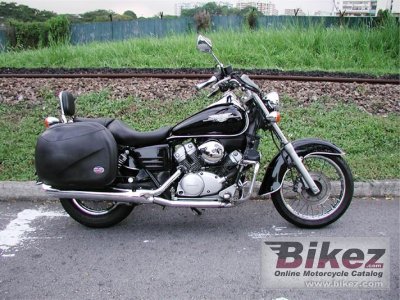 2002 Honda Shadow 125 photo